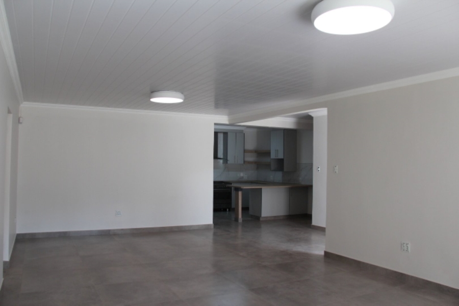 To Let 4 Bedroom Property for Rent in Dormehls Drift Western Cape